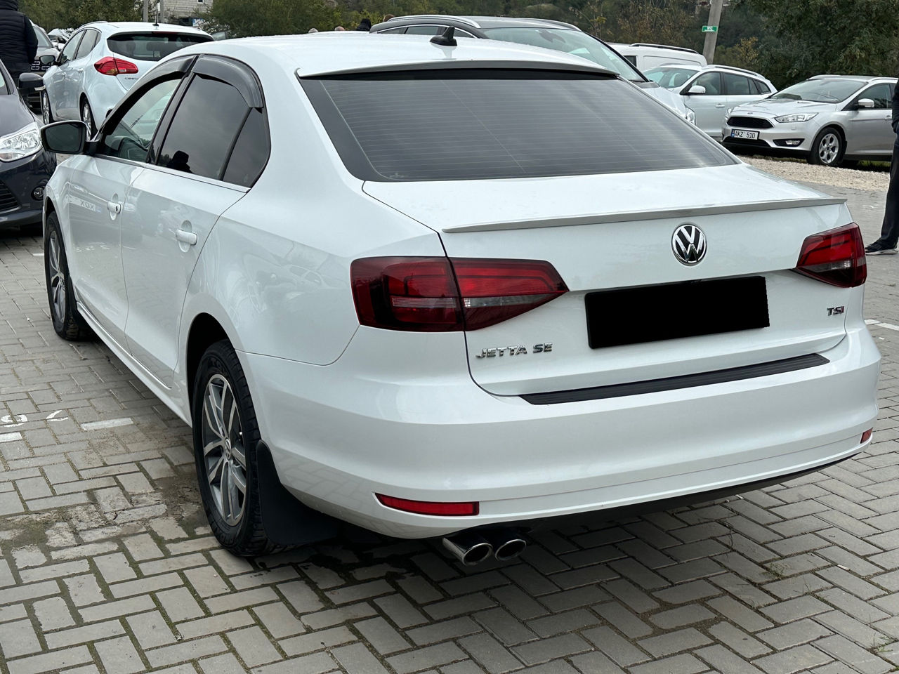 Volkswagen Jetta foto 2