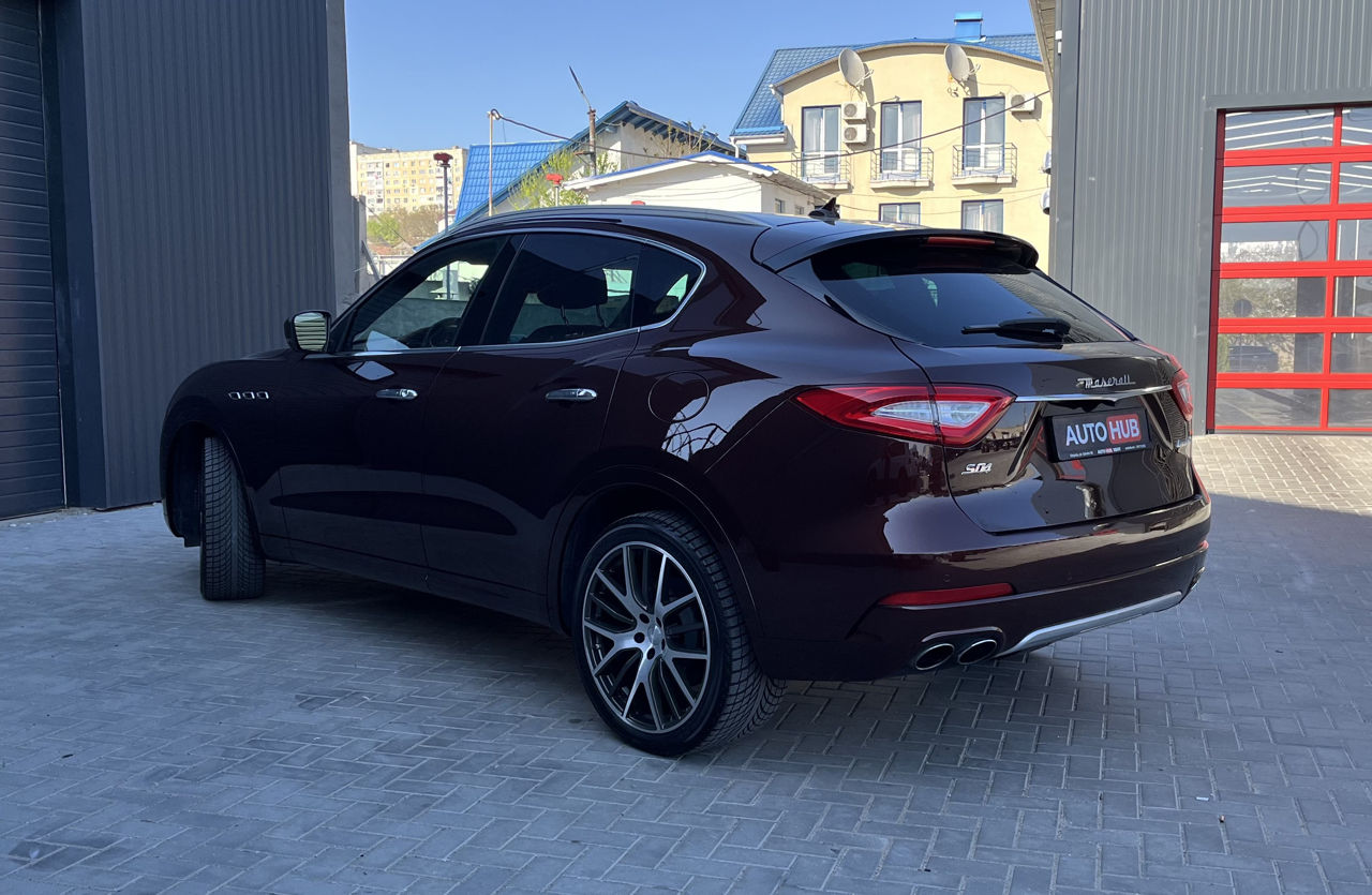 Maserati Levante фото 5
