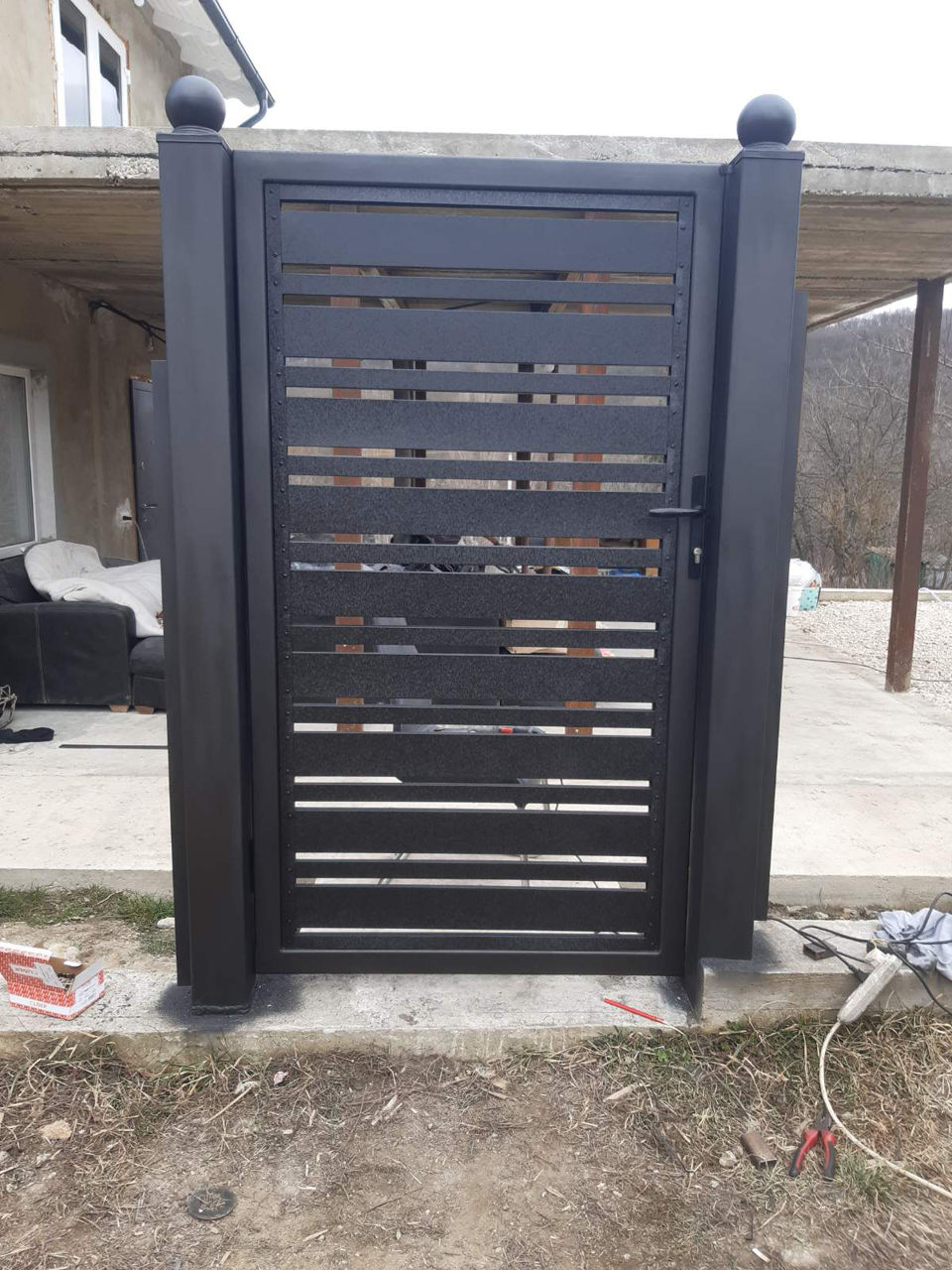 Porti din jaluzele metalice si de tip rancho/ ворота жалюзи, ранчо foto 18