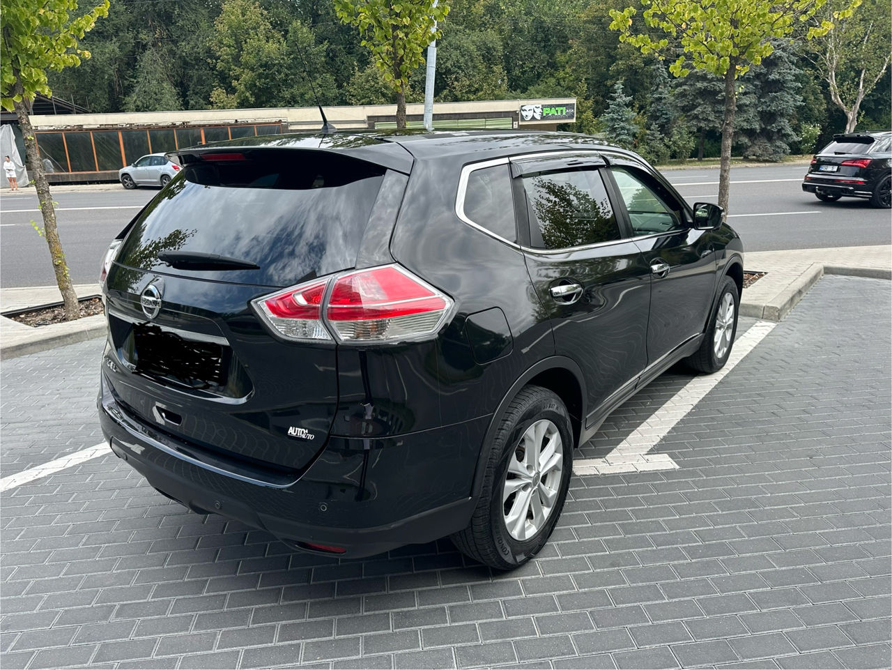 Nissan X-Trail фото 3