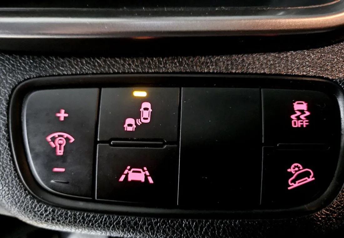 KIA Sorento foto 7