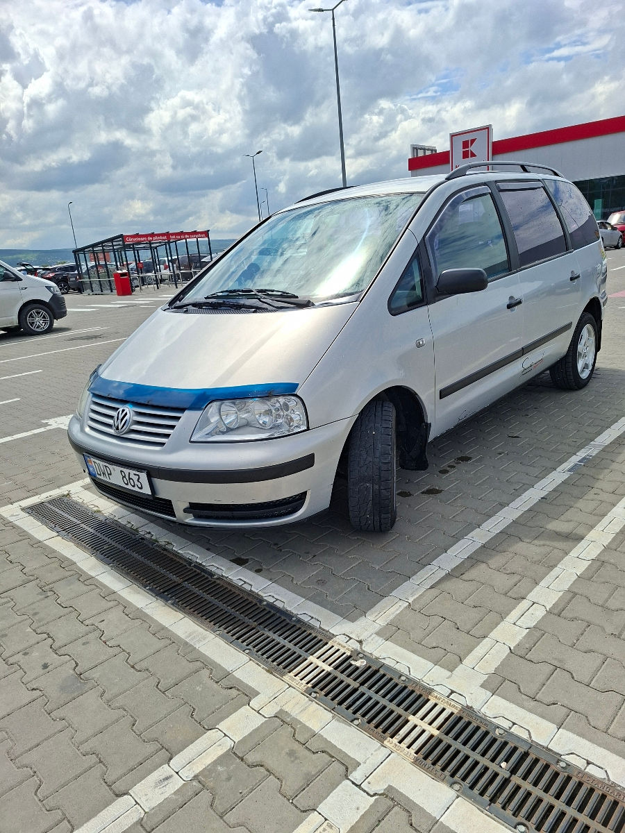 Volkswagen Sharan foto 3