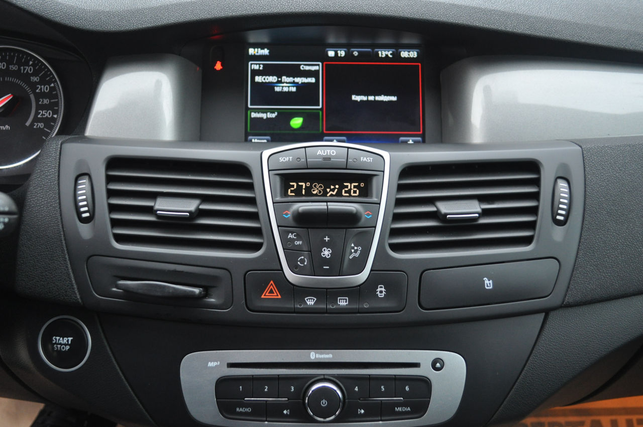 Renault Laguna foto 11