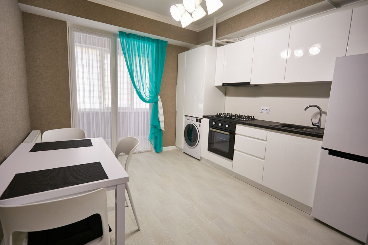 Apartament cu 1 cameră, 40 m², Centru, Chișinău foto 4