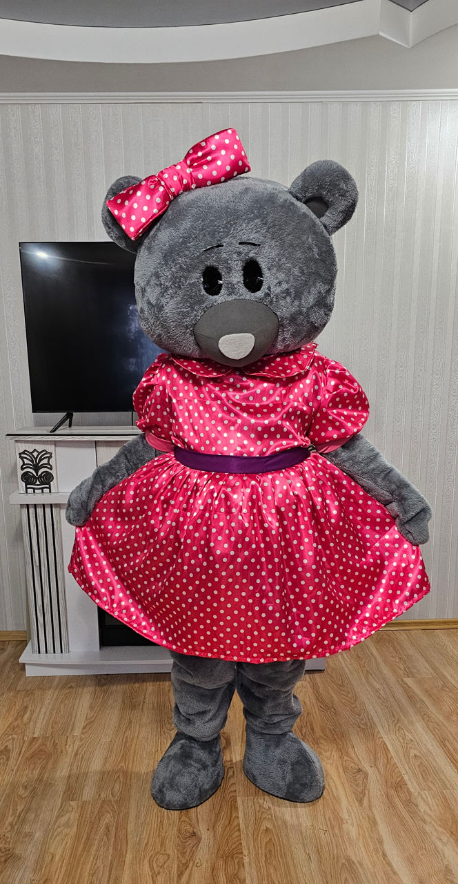 Chirie Mascote VIP pentru maturi foto 1