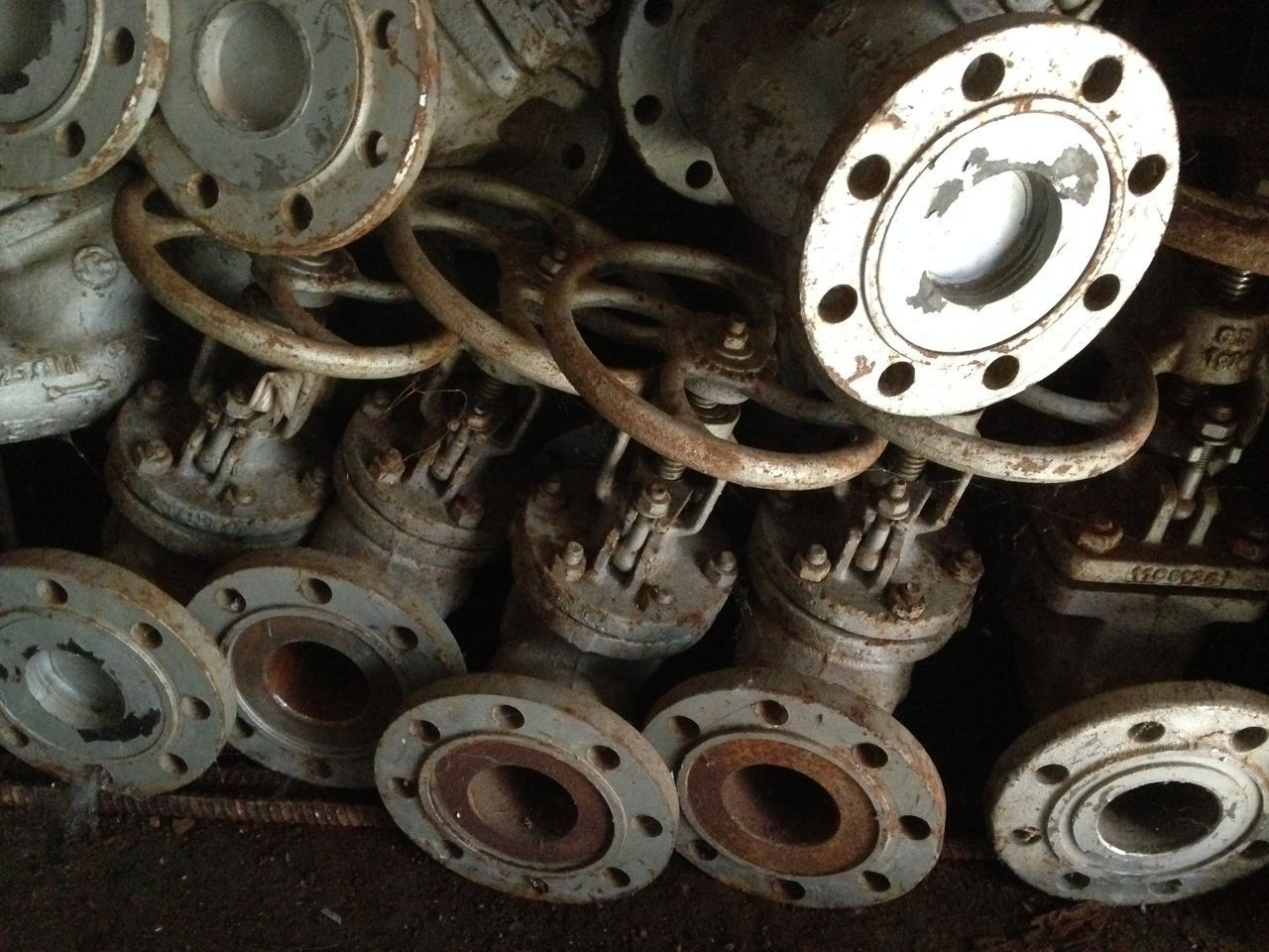 нержавеющая запорная арматура фланцевая и муфтовая