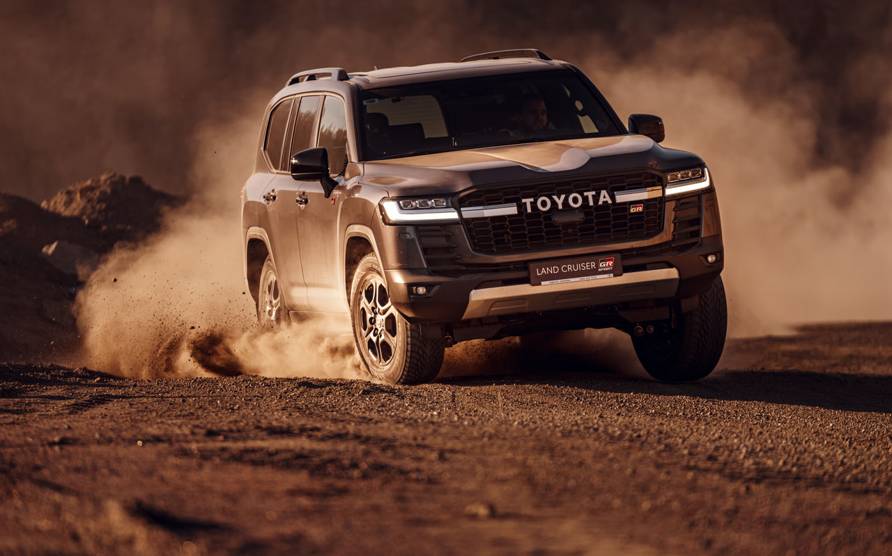 Toyota Land Cruiser foto 6