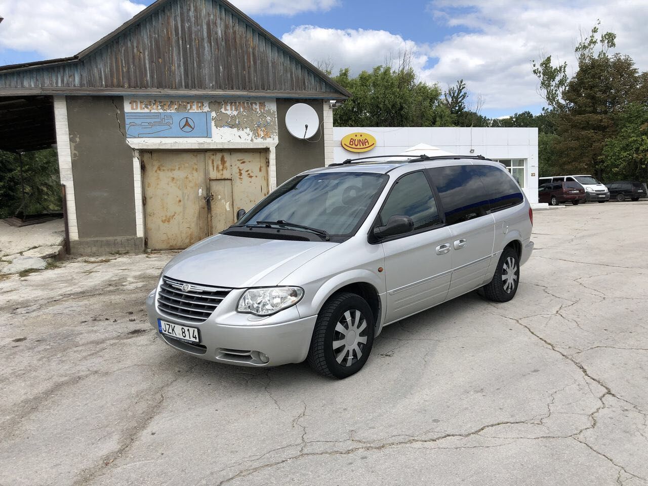Разборка Chrysler Voyager Grand Voyager 2001-2008 фото 0