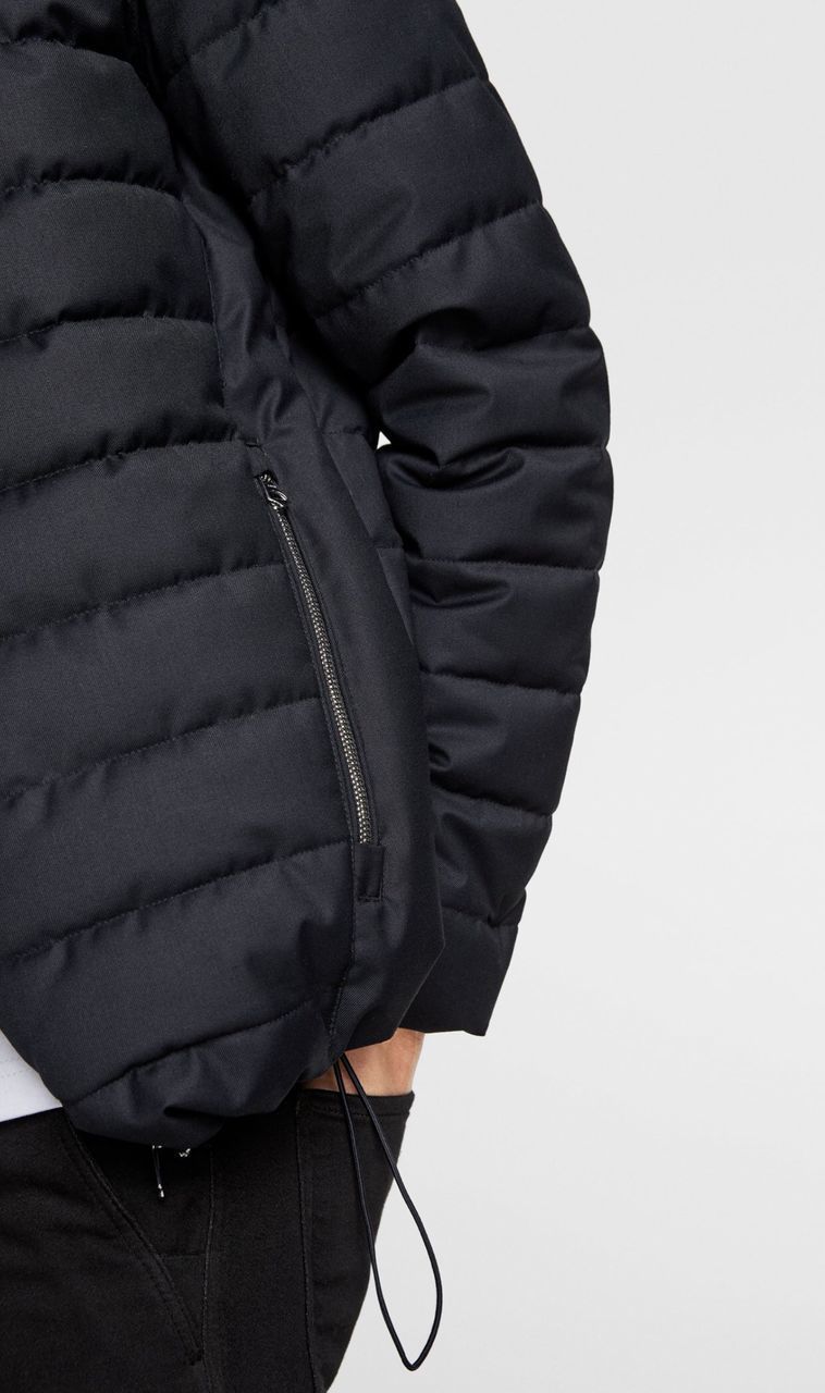Мужская куртка Zara. Размер - М.