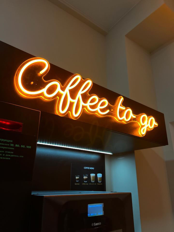 Cafenea Self Service / Кофейня самообслуживания foto 1