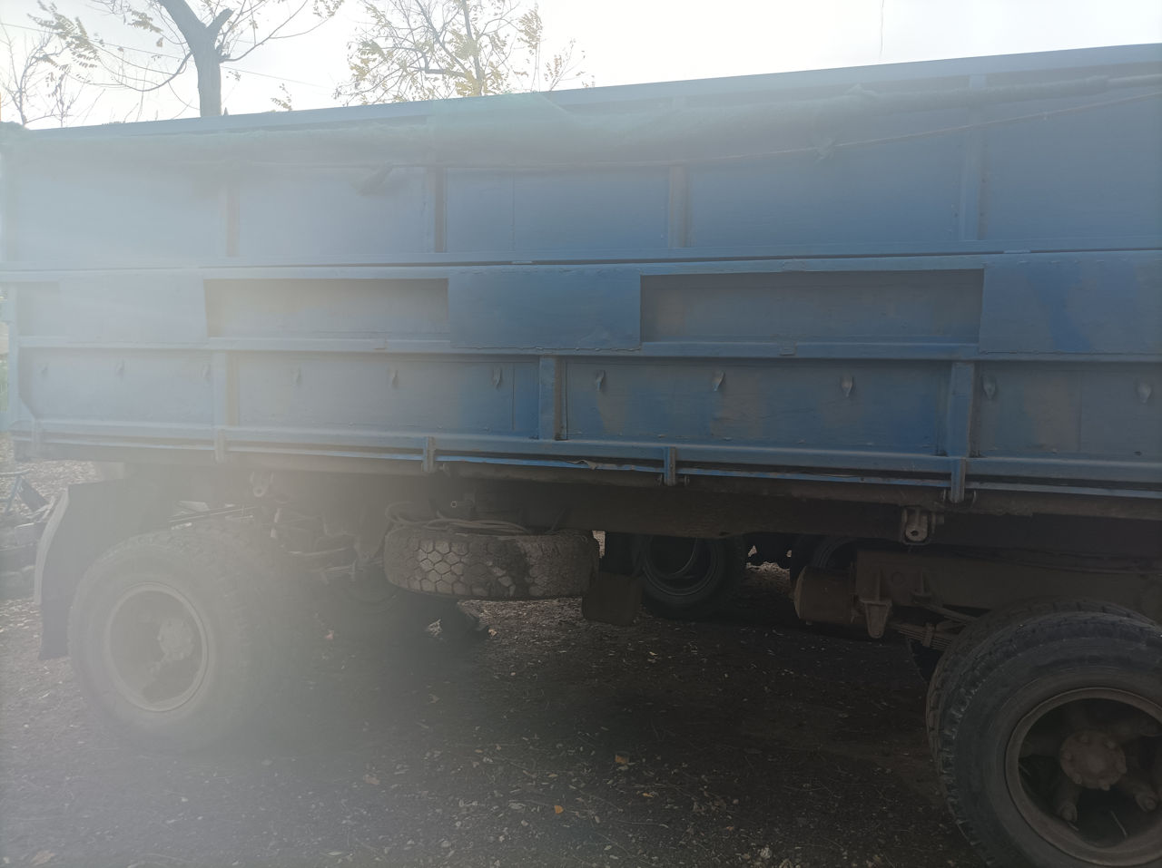 Продам прицеп самосвал