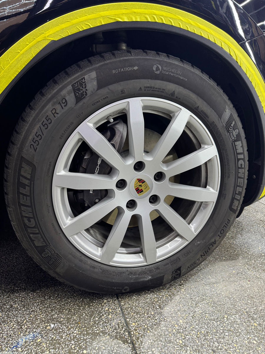 Michelin Pilot Alpin R19 Porsche foto 2