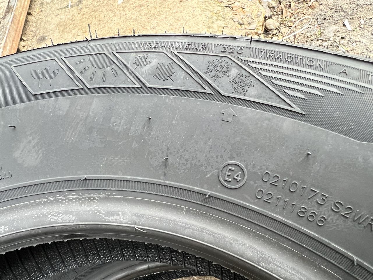 185/70 R14 Tracmax Allseason Trac saver (4 seasons)/ Доставка, livrare toata Moldova foto 4