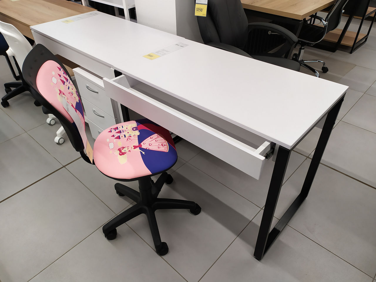 Mobilier birou la comanda si in serie (in rate si credit) Livrare si montare! foto 1