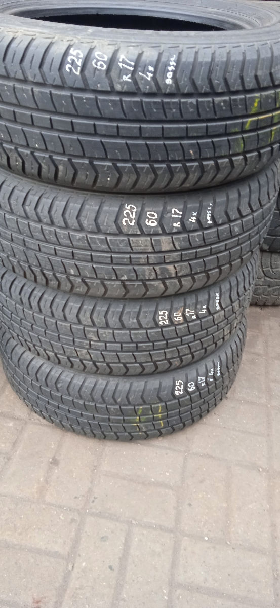 R17 225/60 Hankook 4 Buc foto 0