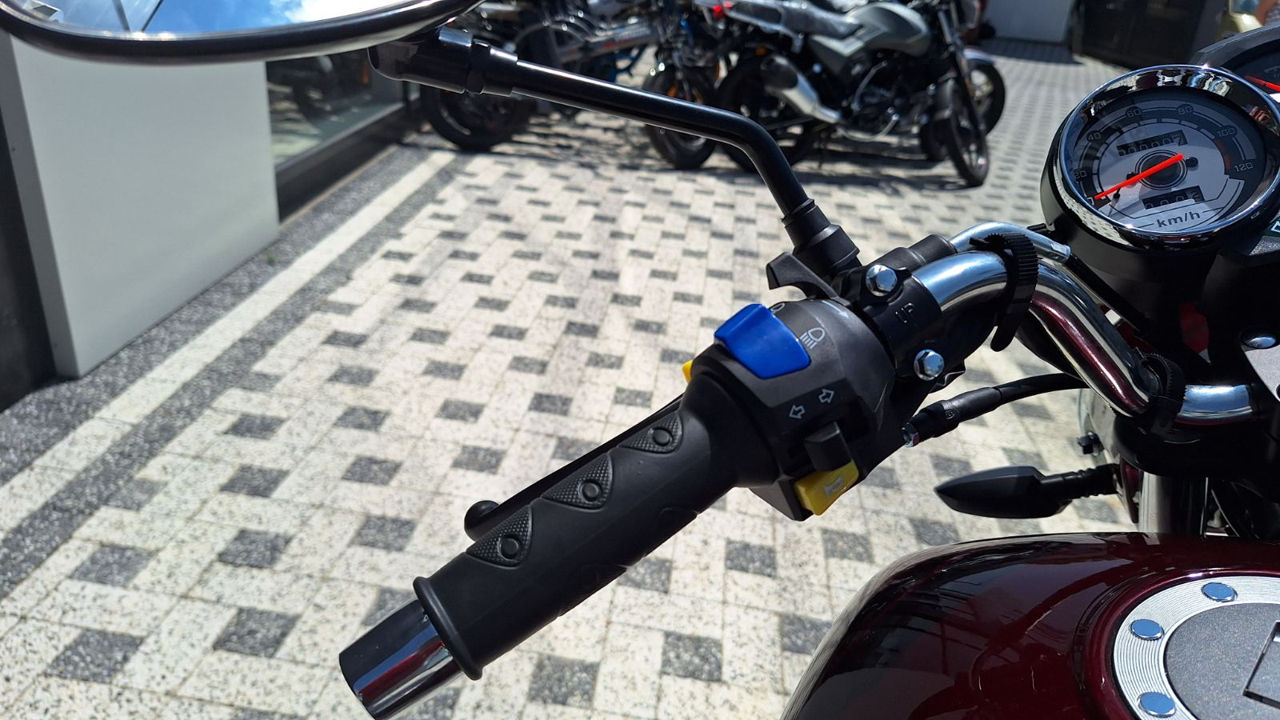 Wolf Motors 150cc foto 1