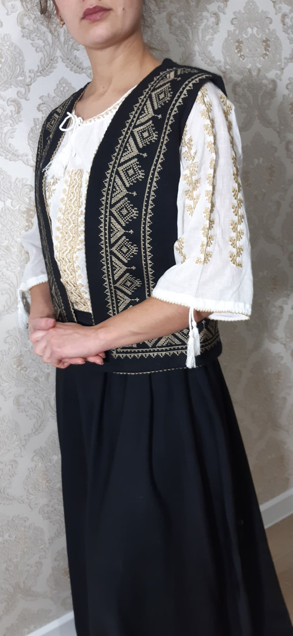 Ie sau bluzite traditionale foto 0
