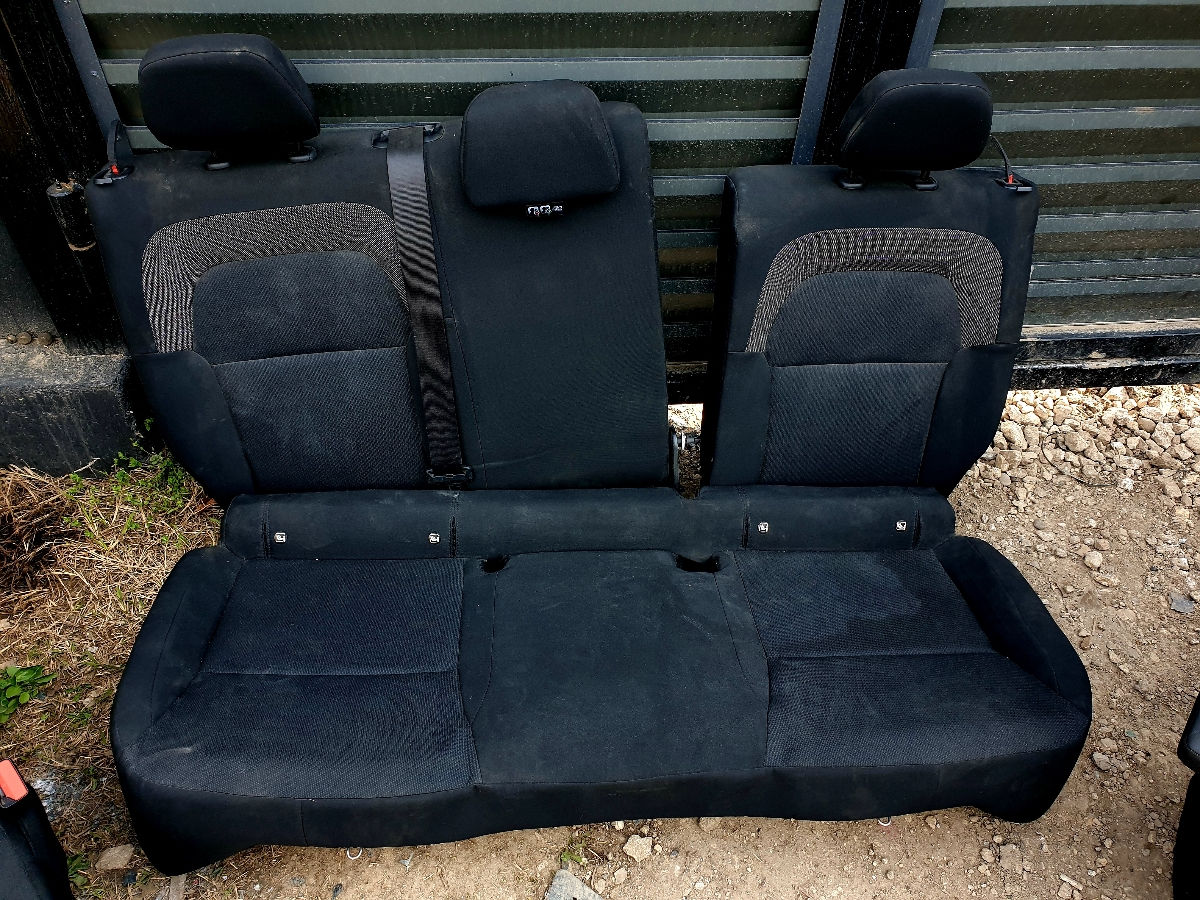 Salon Dacia Logan 3 2022 foto 3