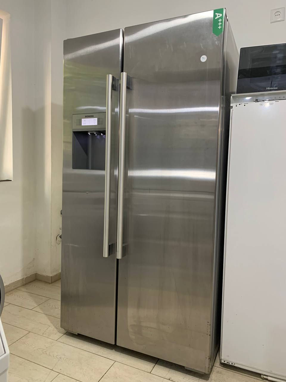 Холодильник Siemens side by side на 90 см