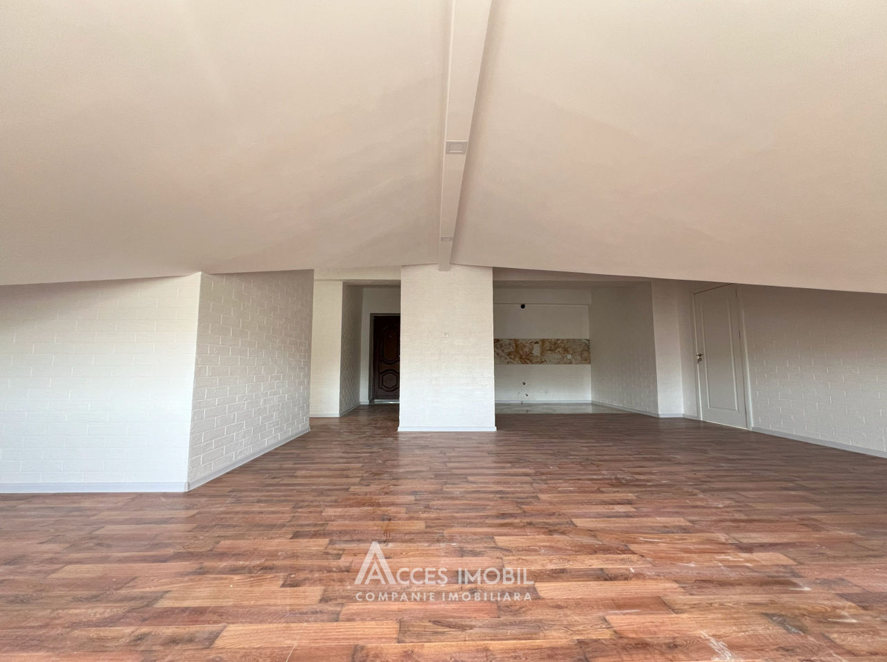 Apartament cu 2 camere, 105 m², Centru, Cricova, Chișinău mun. foto 4