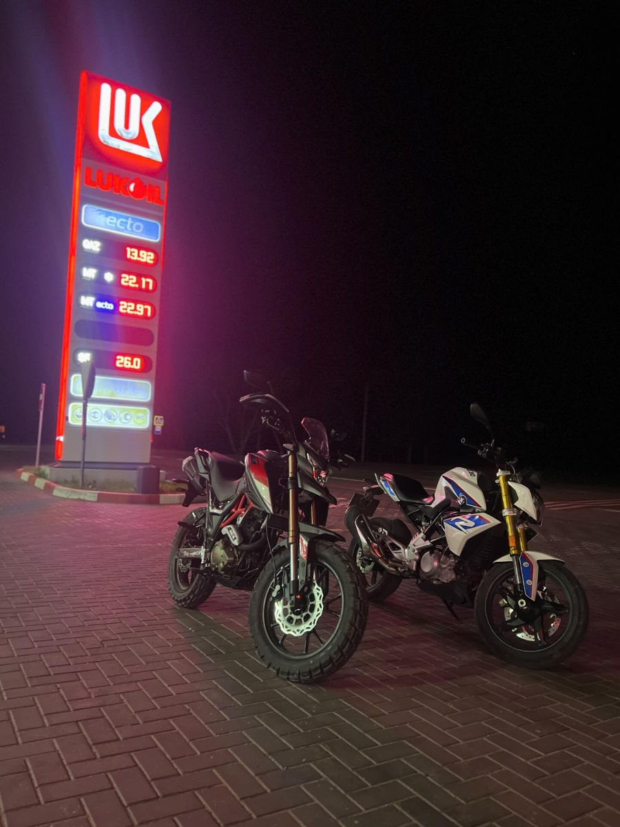 BMW G310r фото 2