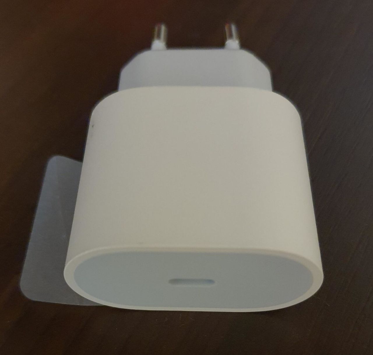 Адаптер питания Apple 20W USB-C Power Adapter, Lightning to USB Cable