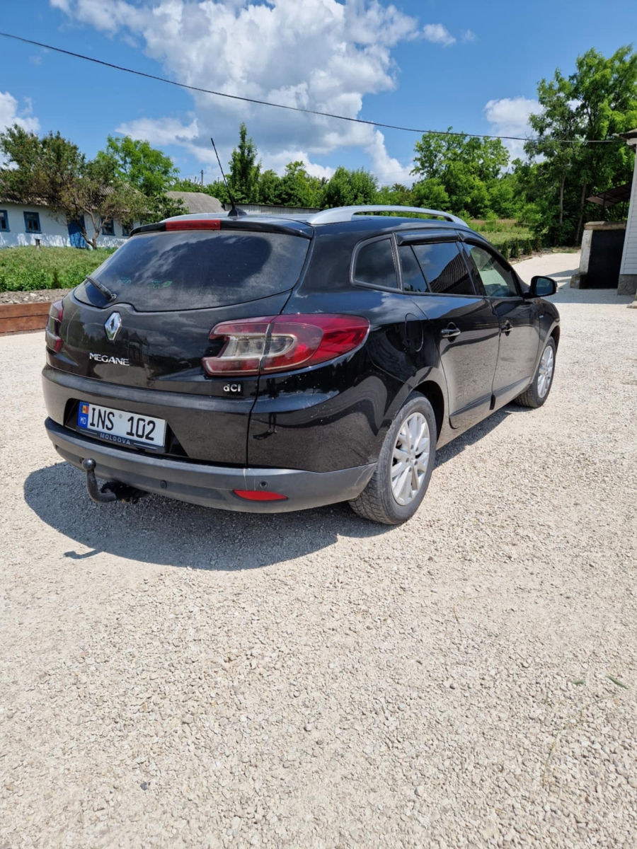 Renault Megane фото 6