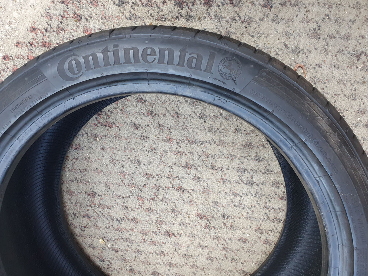 245/45/ R19- Continental.  фото 9