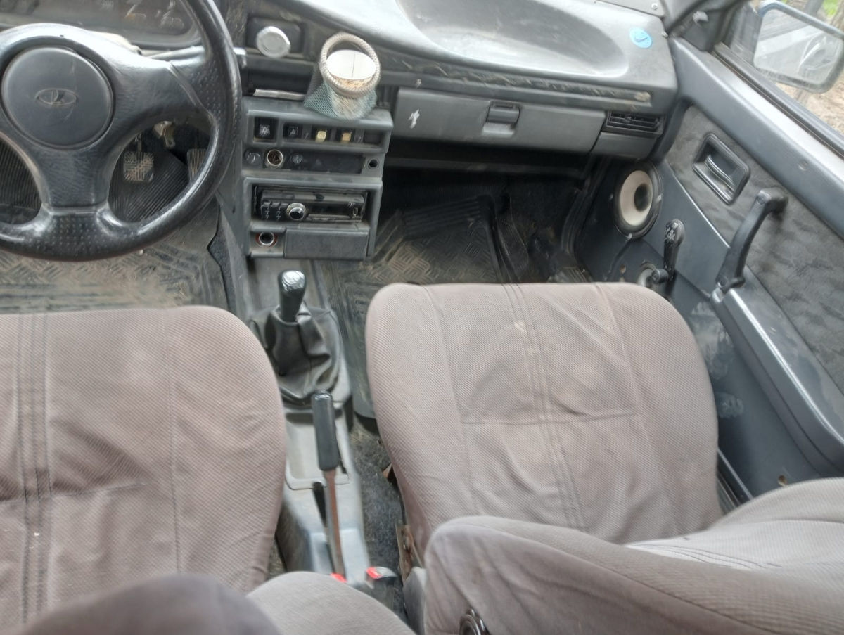 Lada / ВАЗ 2109 фото 5