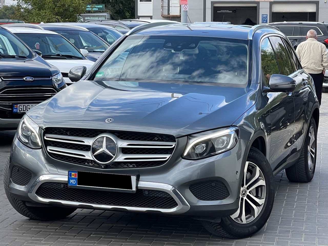 Mercedes GLC foto 3