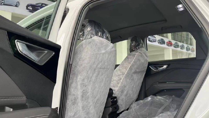 Audi Q4 e-tron foto 5