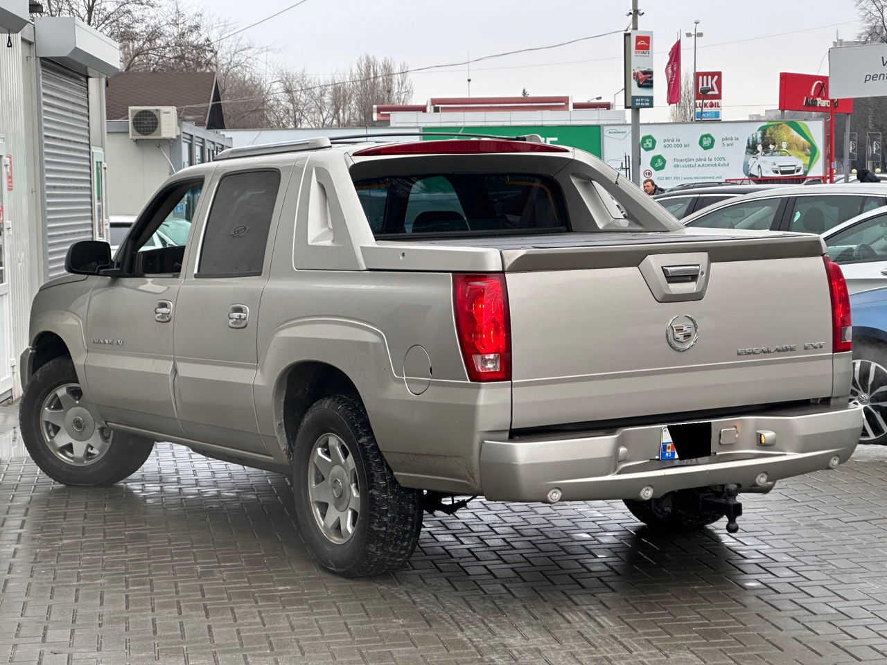 Cadillac Escalade foto 2