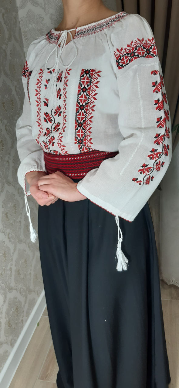 Ie sau bluzite traditionale foto 7