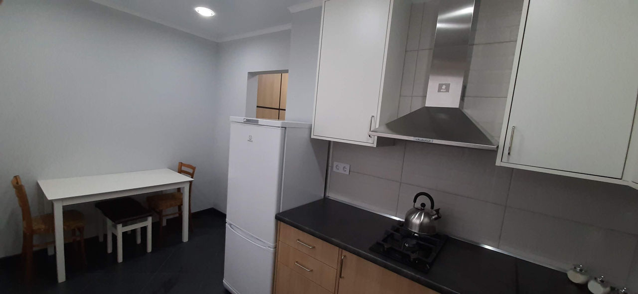 Apartament cu 2 camere,  Centru,  Chișinău mun. foto 6