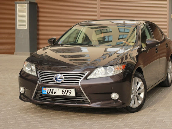 Lexus Es Series фото 1