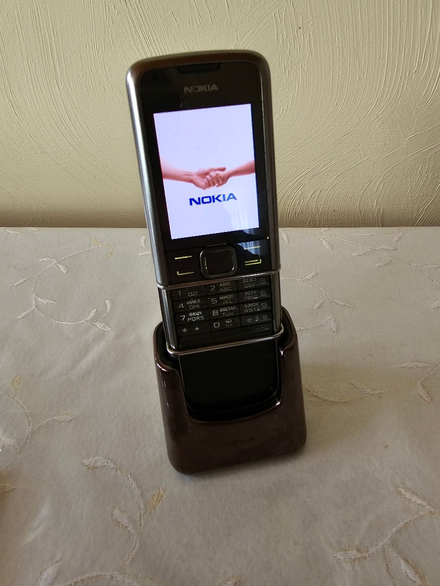 Nokia 8800 Arte Carbon foto 6