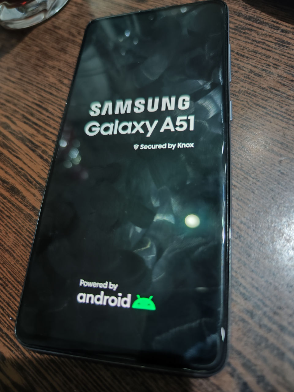 Продам samsung galaxy a 51