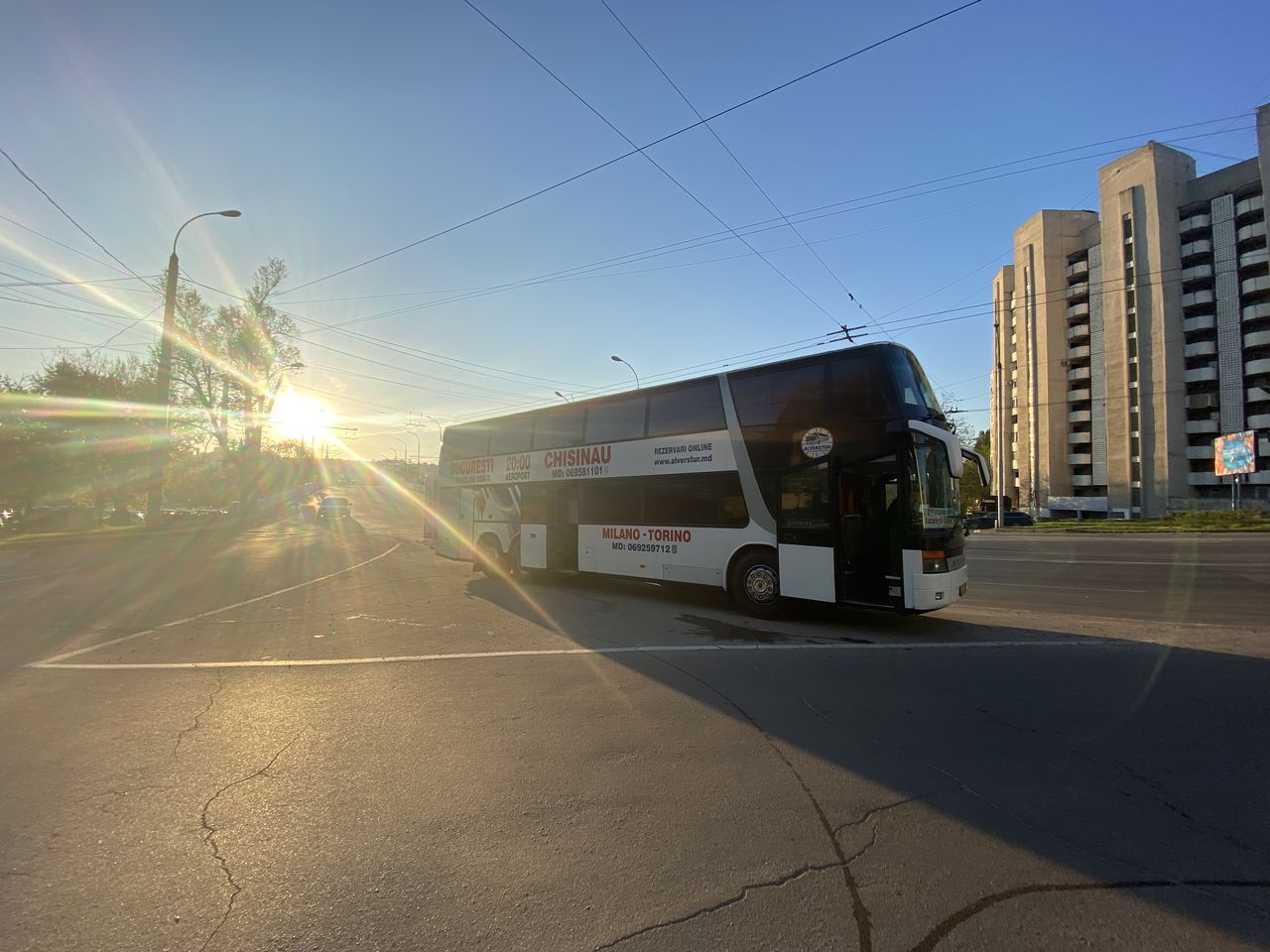Chișinău 20:00 - București cu Alverstur foto 3