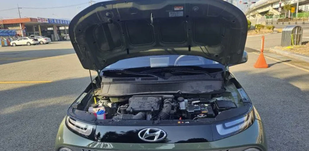 Hyundai Altele foto 9