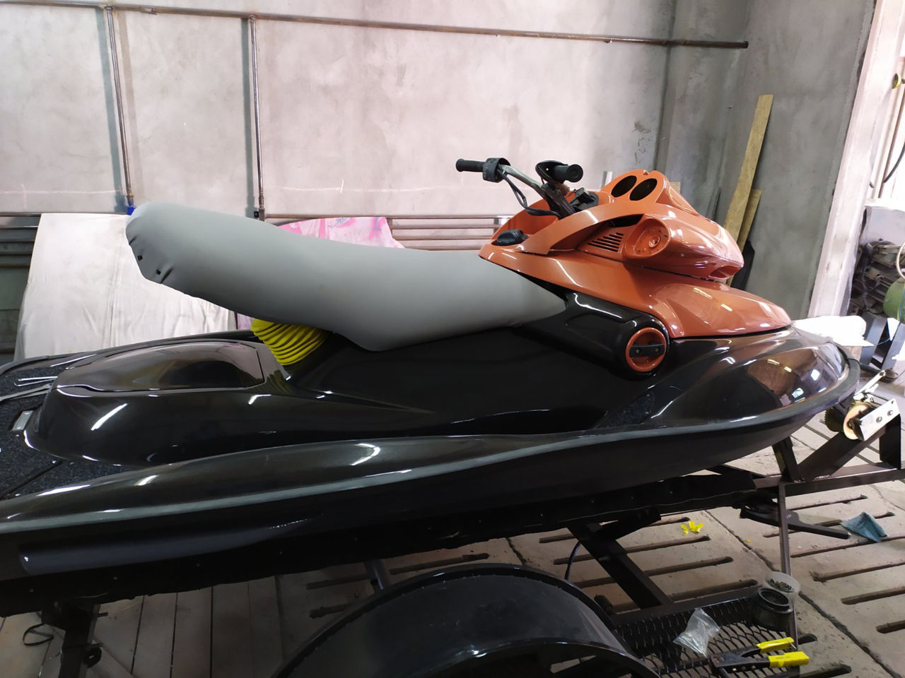 Продам Гидроскутер