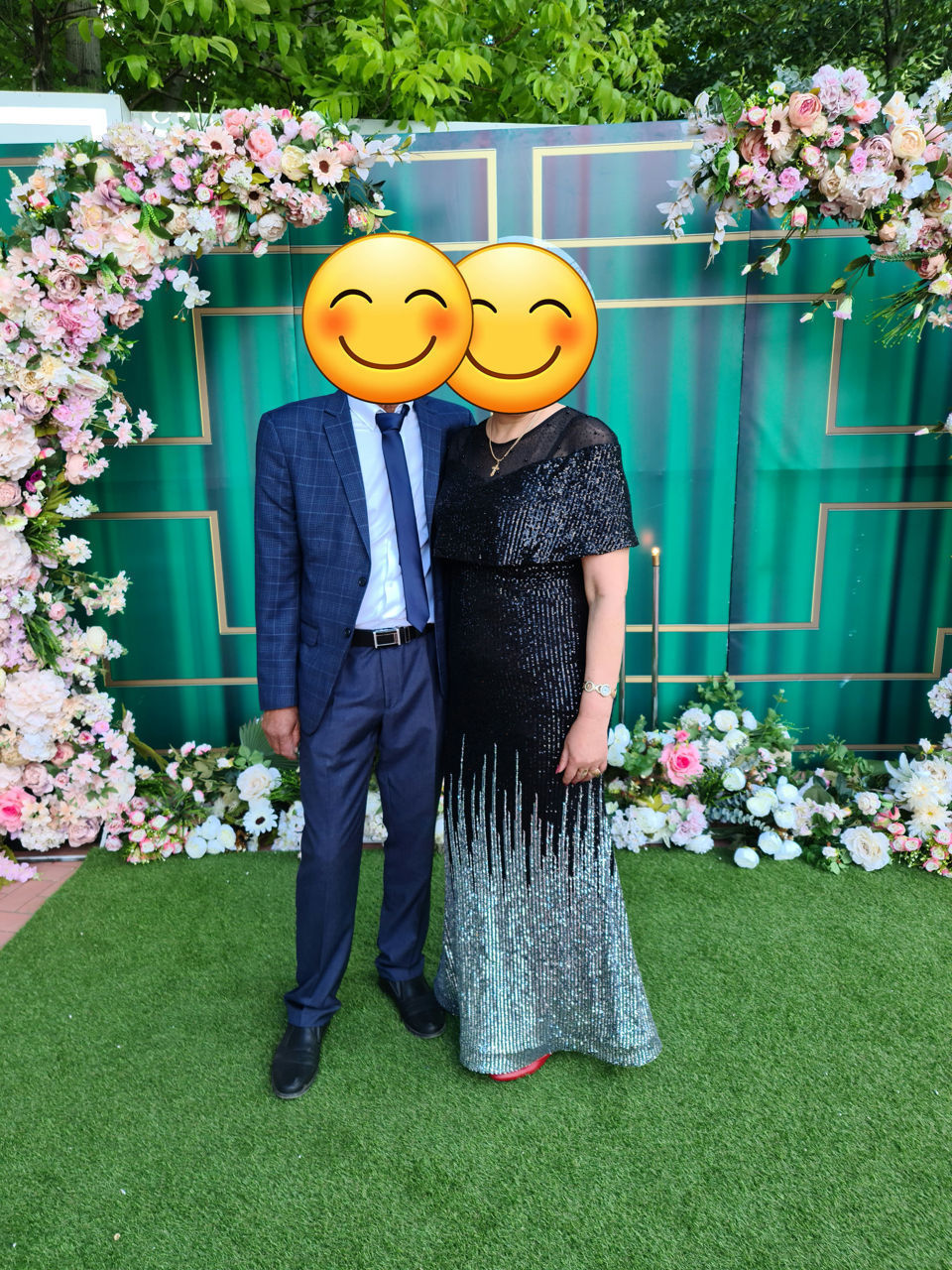 vind-rochie