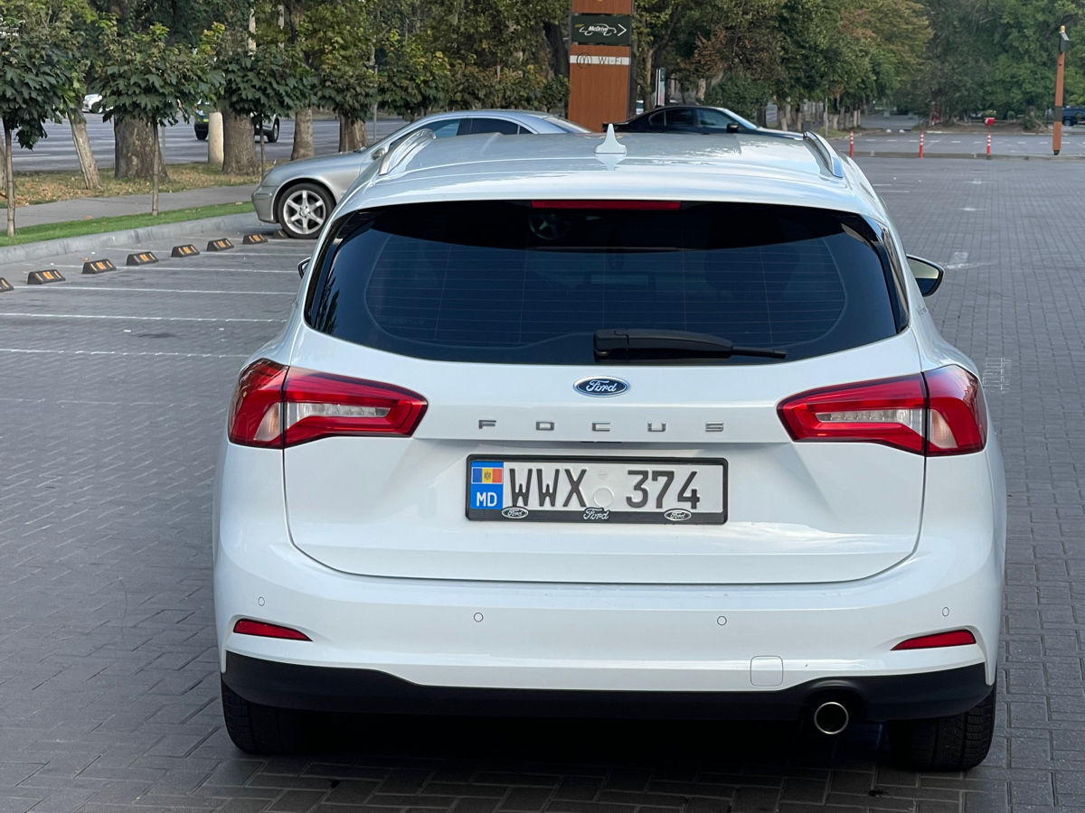 Ford Focus foto 6