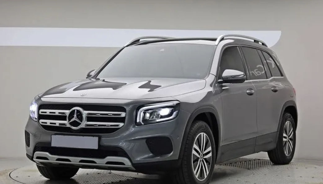 Mercedes GLB foto 0