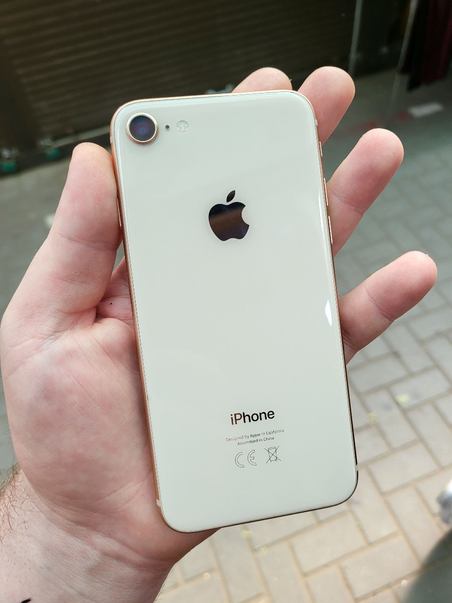 Iphone 8 foto 1