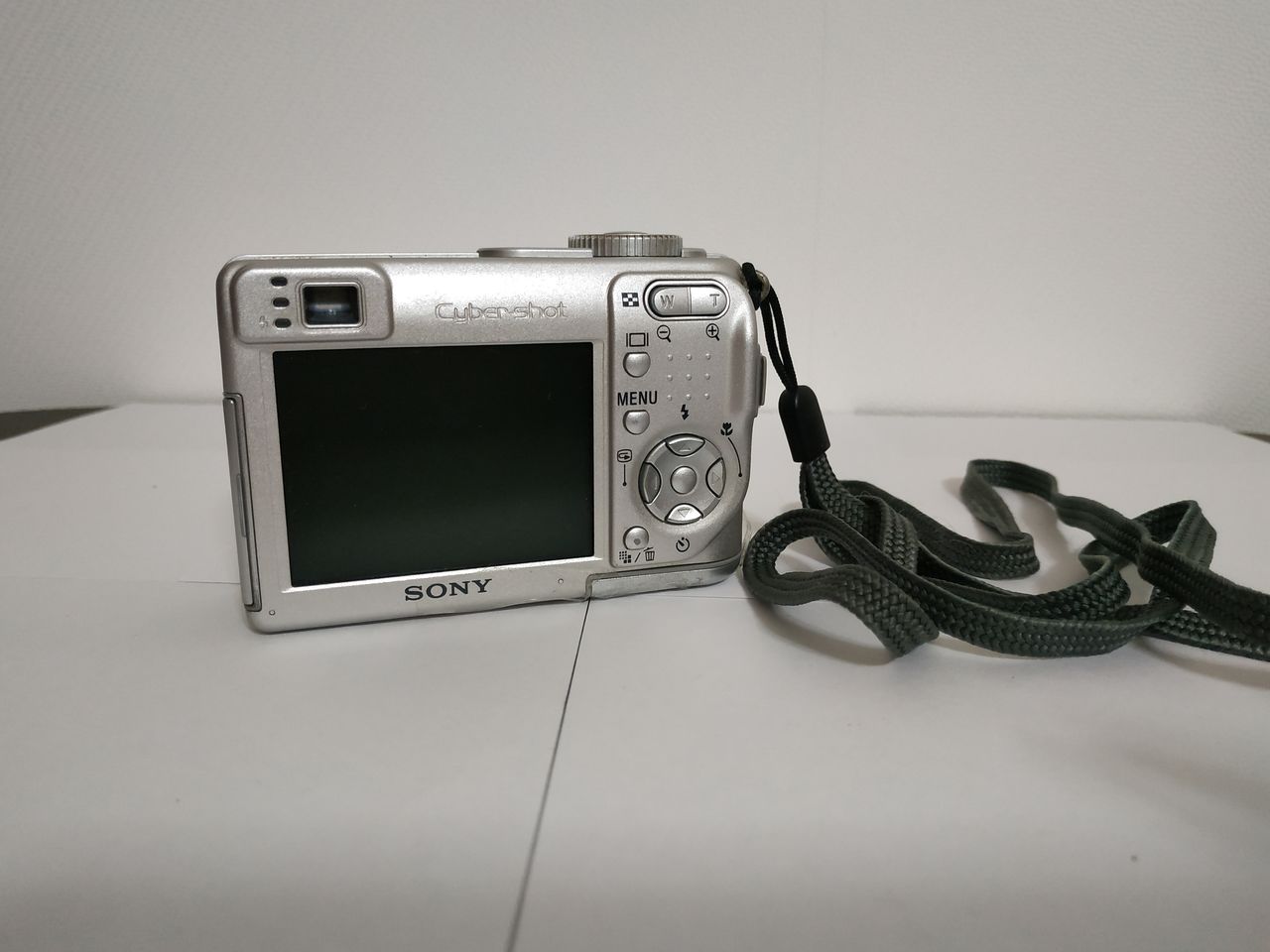 Срочно Samsung L313 13.0MP + подарок