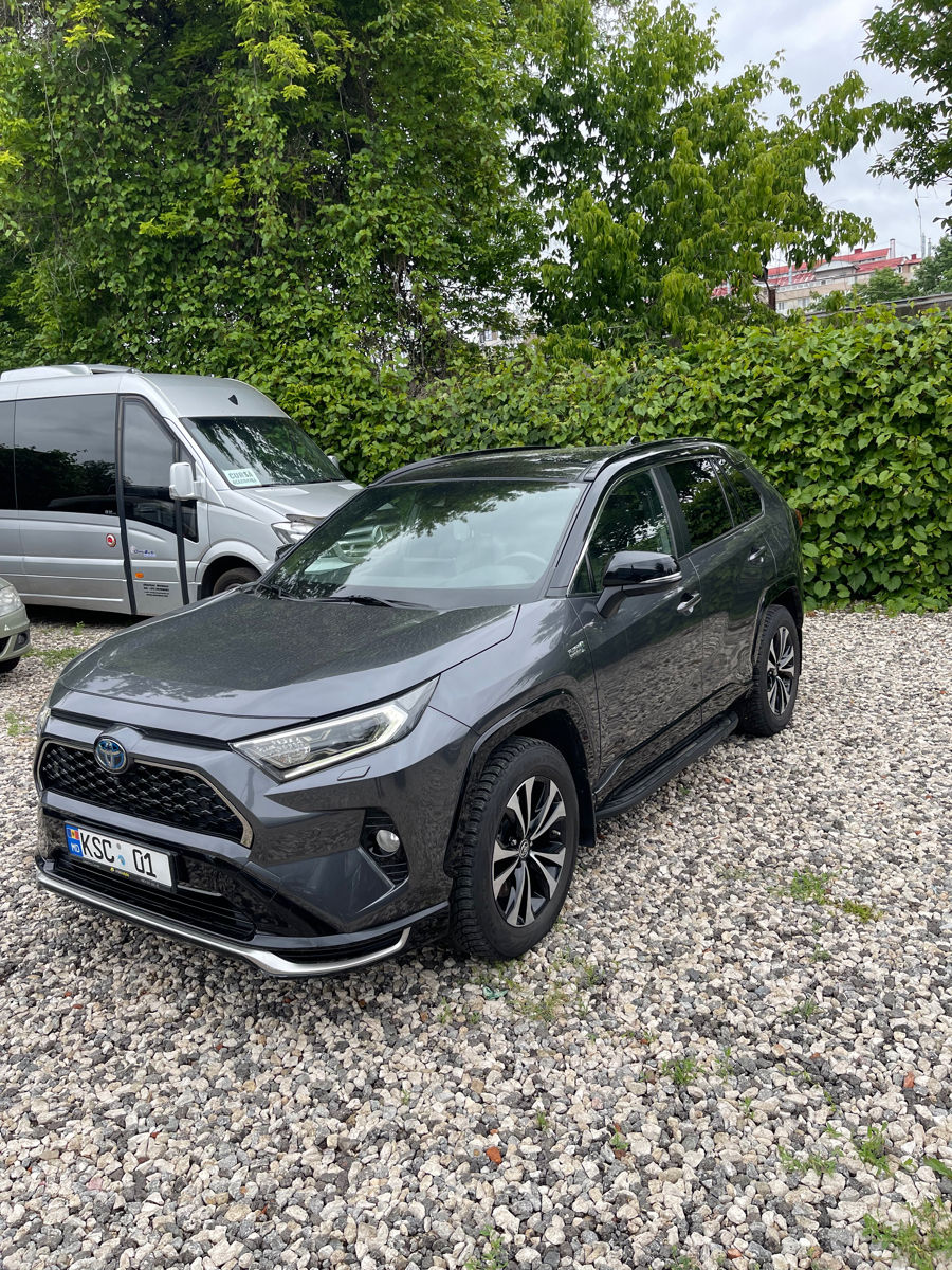 Toyota Rav 4 фото 0