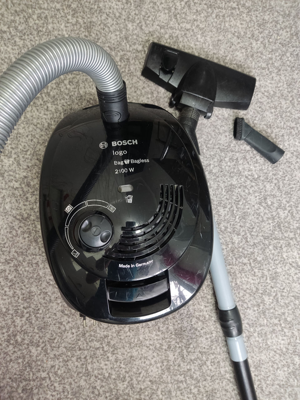 Aspirator Bosch 2100W