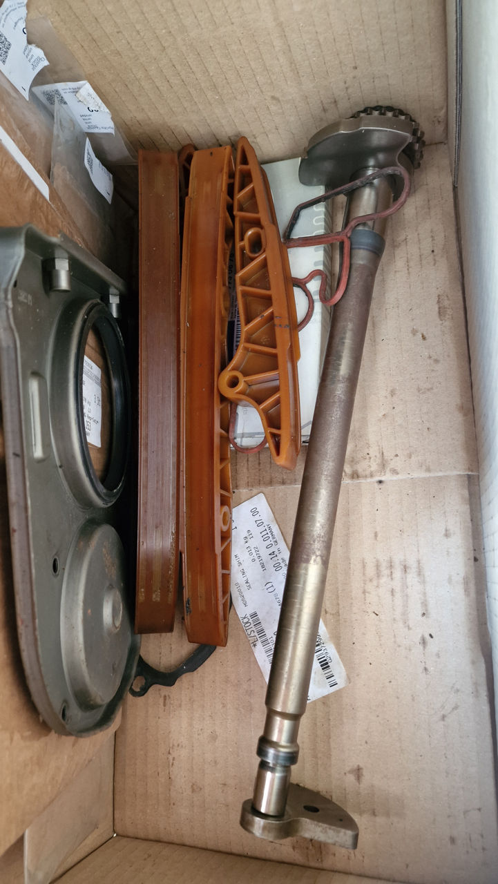 Балансировочный вал,M272 в идеале и цепь проехали 115000км, оригинал с ...