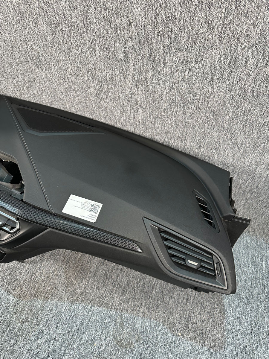 Plansa bord BMW F40 F44  foto 4