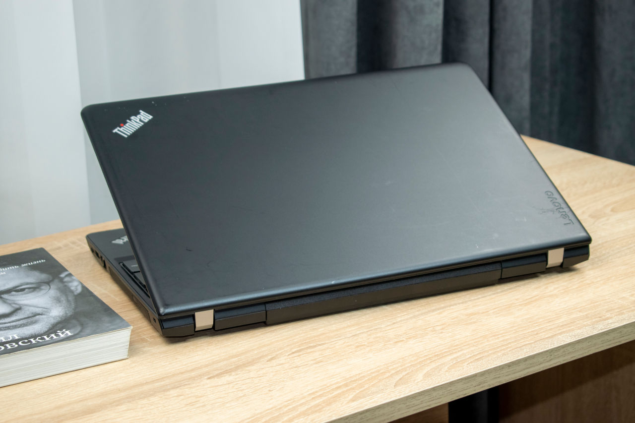 Lenovo ThinkPad E570/ Core I5 7200U/ 8Gb Ram/ 256Gb SSD/ 15.6" HD!! foto 10